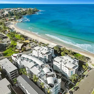 Rolling Surf Caloundra